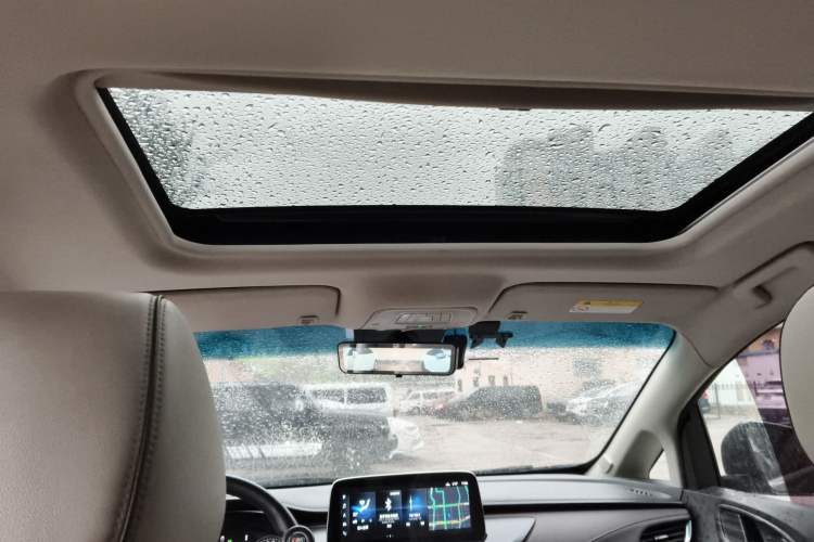 Used Buick GL8 2021 Land Cruiser Executive 652T Premium Model Headliner