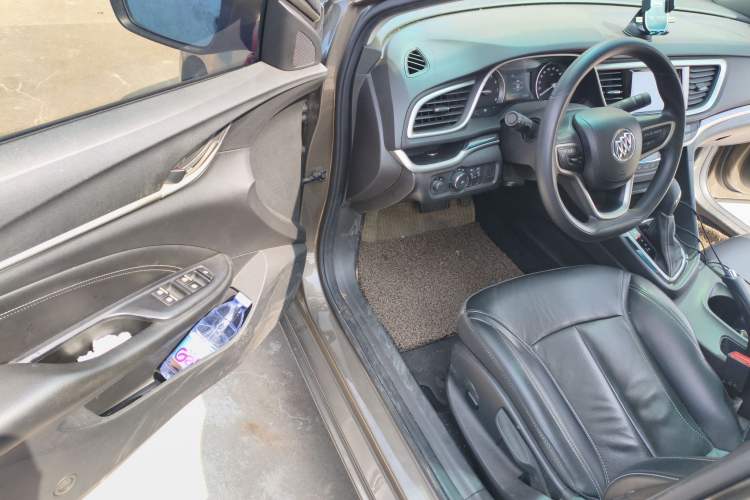 Used Buick GT 2015 18T Dual-Clutch Luxury Model
