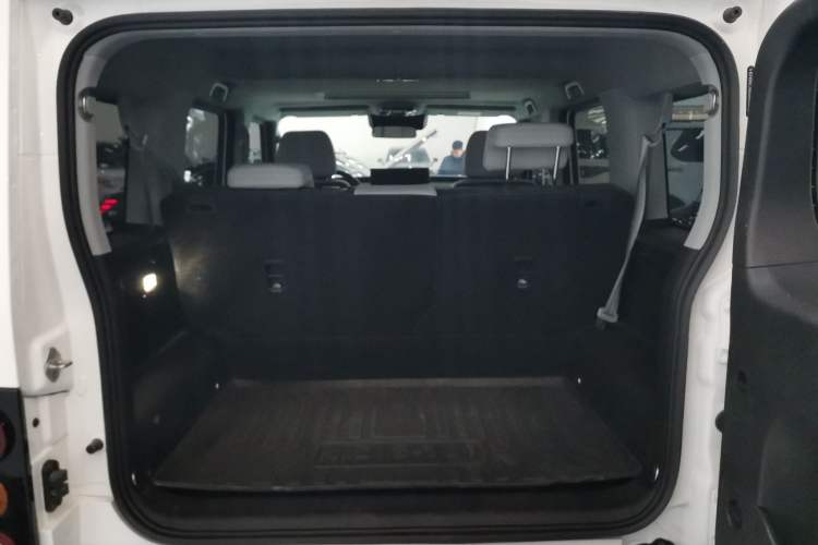 Used 212 T01 2025 Model 2.0T Diesel
