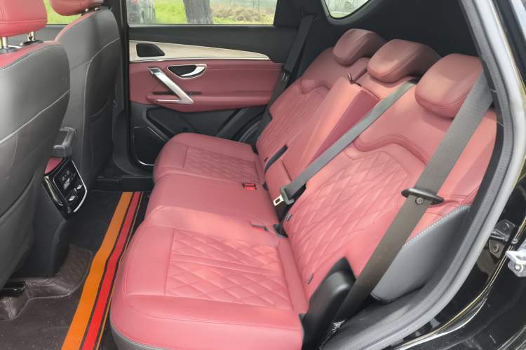 Used JETOUR X70 PLUS 2023 1.5T DCT Brave PLUS 5-Seater Left Rear Seat