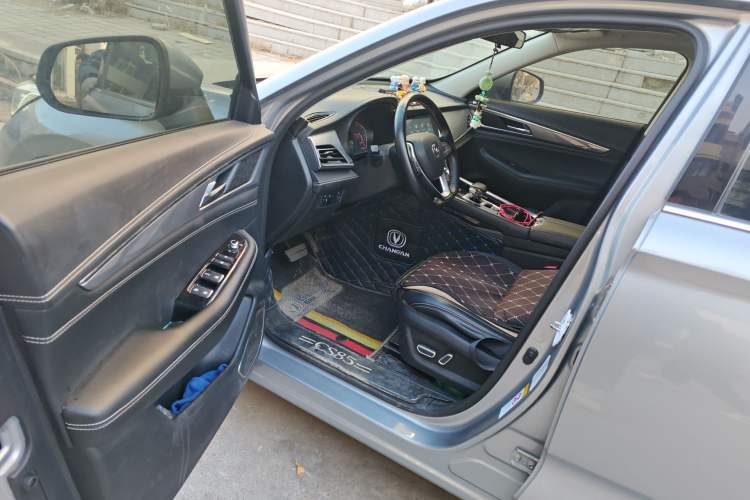 Used CHANGAN CS85 COUPE 2019 1.5T DCT Dynamic Version China VI Standard
