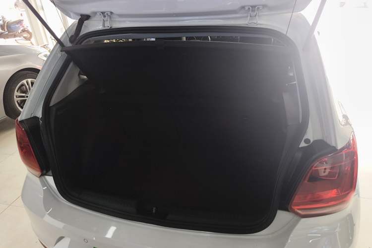 Used Volkswagen Polo 2018 1.5L Automatic Enjoyment Model