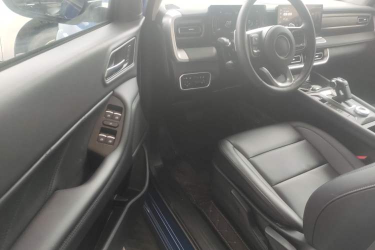 Used Great Wall Poer 2024 2.4T Passenger Version Automatic Diesel 4x4 Comfort Trim