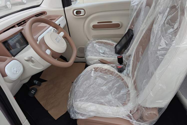 Used Bestune Pony 2026 Model 222km Cute Horse Plus