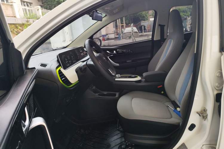 Used CHANGAN Benni E-Star 2020 Heartbeat Edition NMC Lithium Left Front Seat