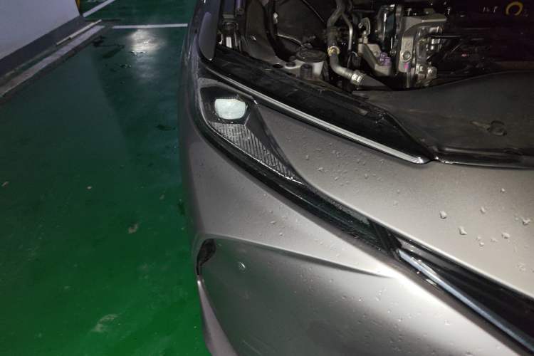 Used Toyota Camry 2024 2.0G Prestige Edition Right Front Headlight