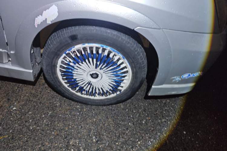 Used Suzuki Liana 2012 Hatchback 1.4L Manual Economy Model Right Front Wheel Hub