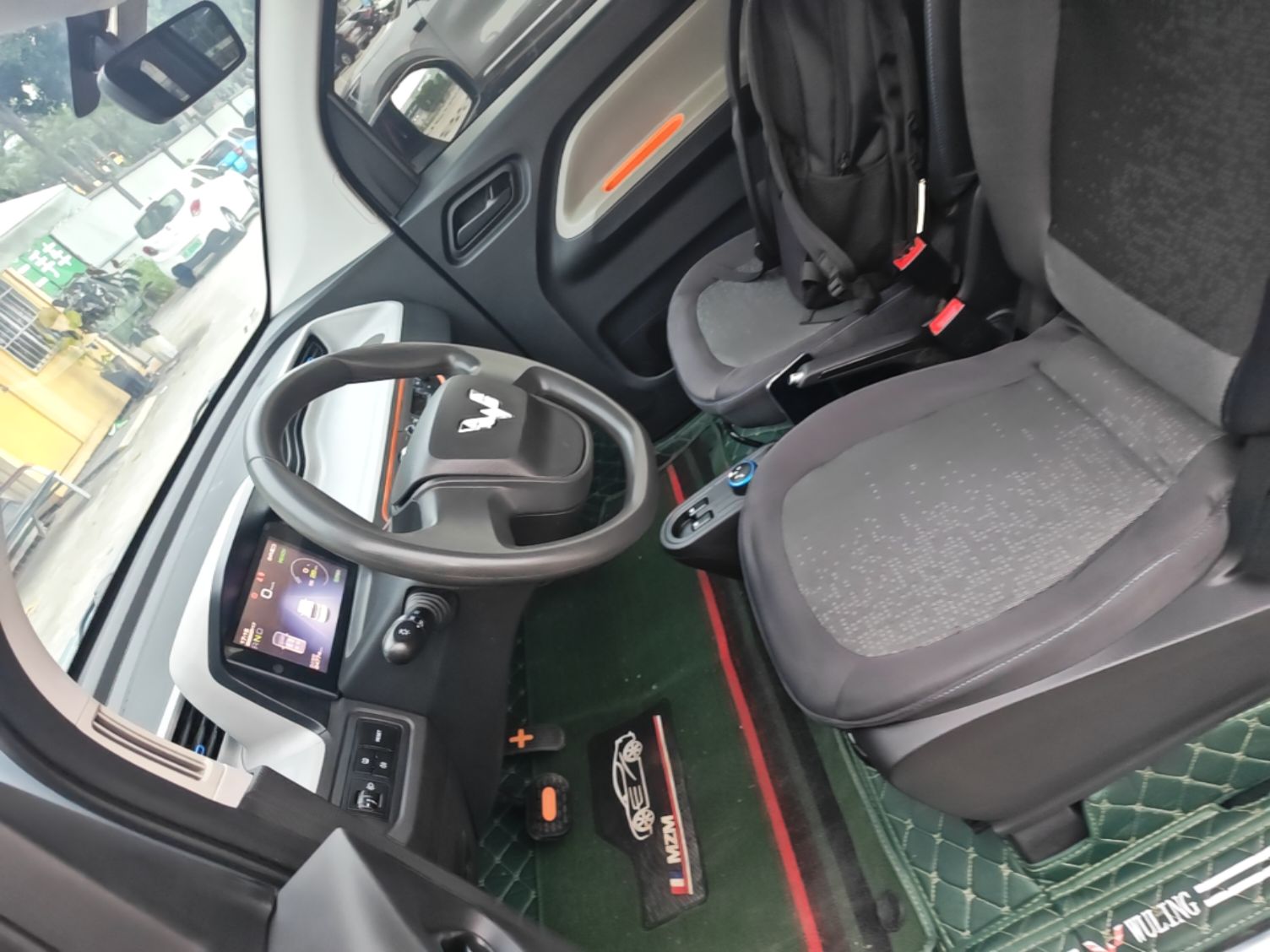 Interior delantero