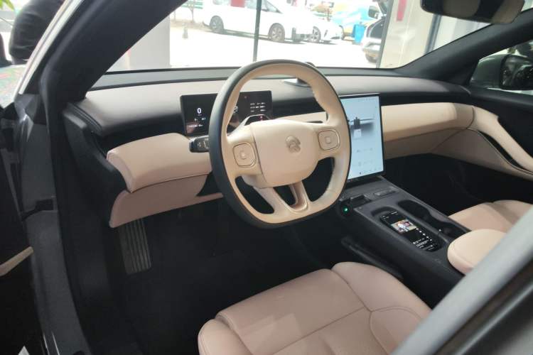 Used Nio ET5 2022 75 kWh