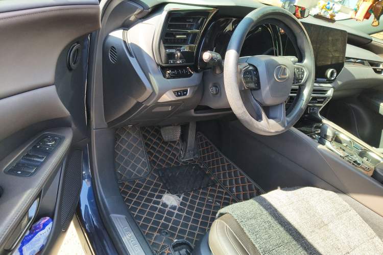 Used Lexus RX 2023 350h Four-Wheel Drive Enjoyment Version
