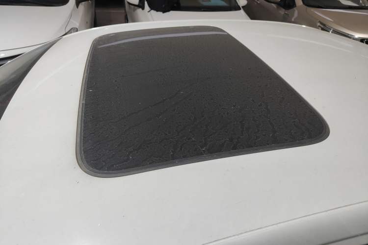 Used Volkswagen Bora 2020 1.5L Automatic Elite Version Roof