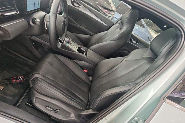 Used BYD Seal 06 New Energy 2025 DM-i Smart Drive 120KM Deluxe Model
