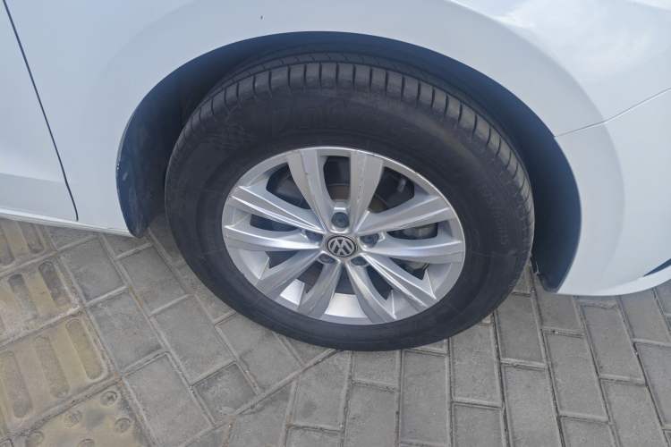 Used Volkswagen Bora 2017 1.6L Manual Fashion Model
