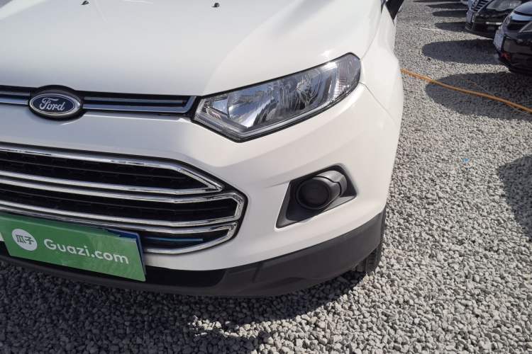 Used Ford EcoSport 2013 1.5L Manual Comfort Model Left Front Headlight