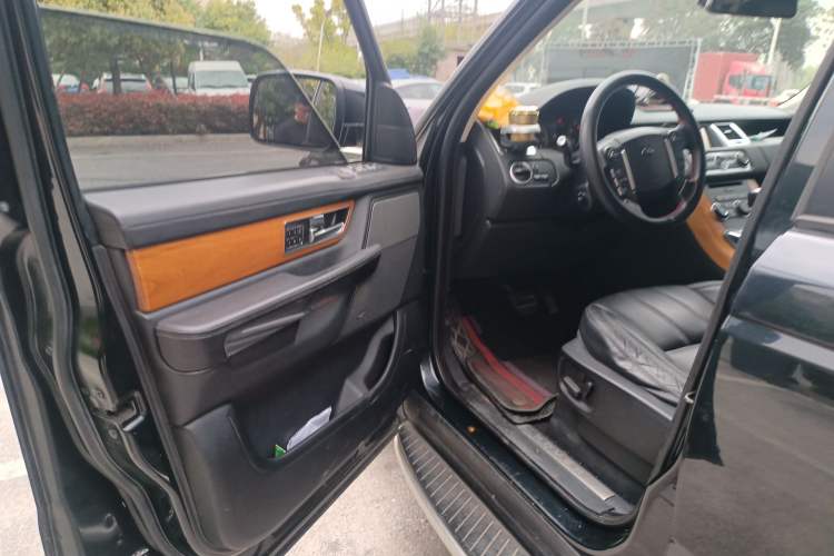 Used Land Rover Range Sport 2012 5.0 NA V8 HSE Driver Seat