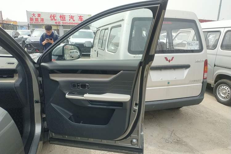 Used JETOUR Shanhai L6 2024 1.5TD DHT ULTRA