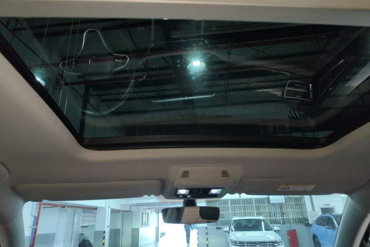 Used Volkswagen Teramont X 2021 530 V6 Four-Wheel Drive Prestige Luxury Edition
