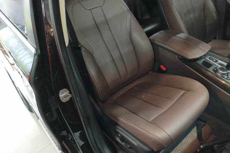 Used BMW X5 (Import) 2014 xDrive35i Leading Model