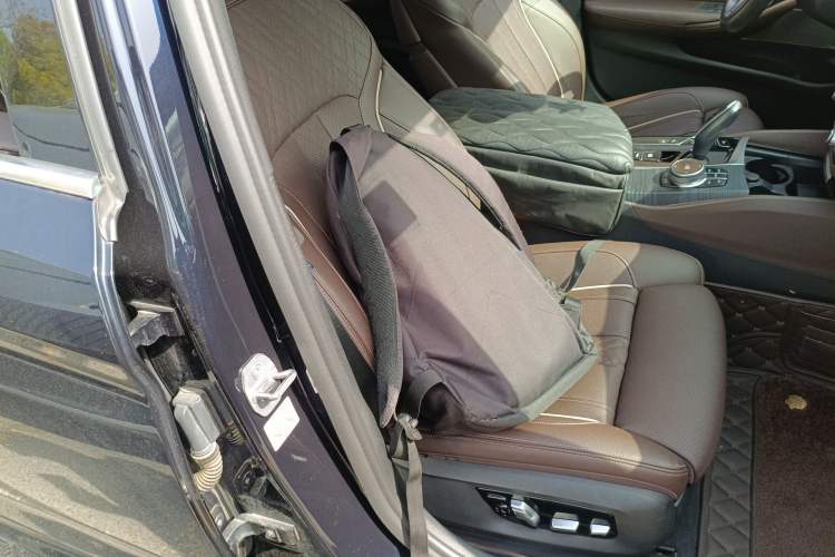 Used BMW 5 Series 2021 530Li Luxury Edition M Sport Package
