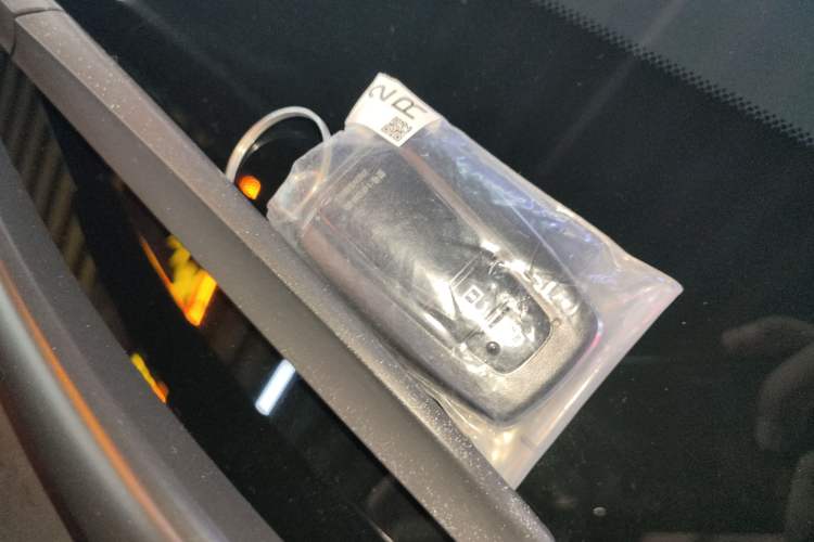 Used Toyota RAV4 2022 2.0L CVT Two-Wheel Drive Fashion Edition