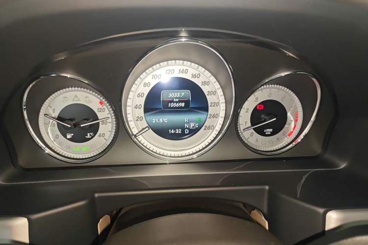 Used Mercedes-Benz GLK-Class 2014 GLK 260 4MATIC Dynamic Model
