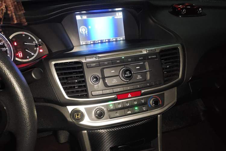 Used Honda Accord 2015 2.0L LX Comfort Edition
