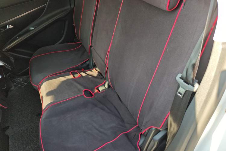 Used Peugeot 5008 2017 380THP 7-Seater Elite Edition Left Rear Seat