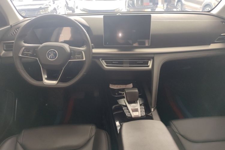 Used BYD Song Pro 2019 1.5T Automatic Luxury Model Center Console