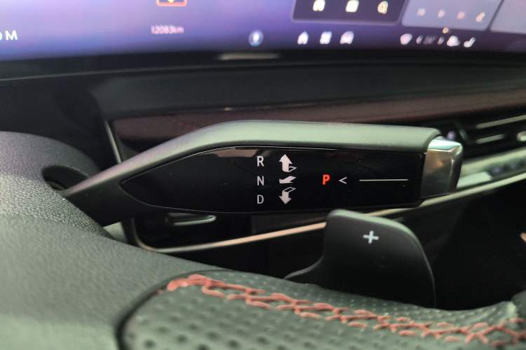 Used Buick Century 2025 2.0T Seven-Seater Yinshi Edition