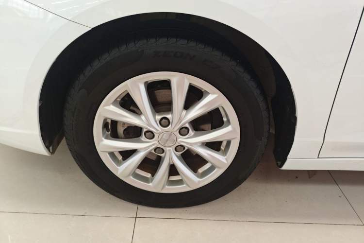 Used Roewe i5 2020 1.5L Automatic 4G Connected Linghao Edition