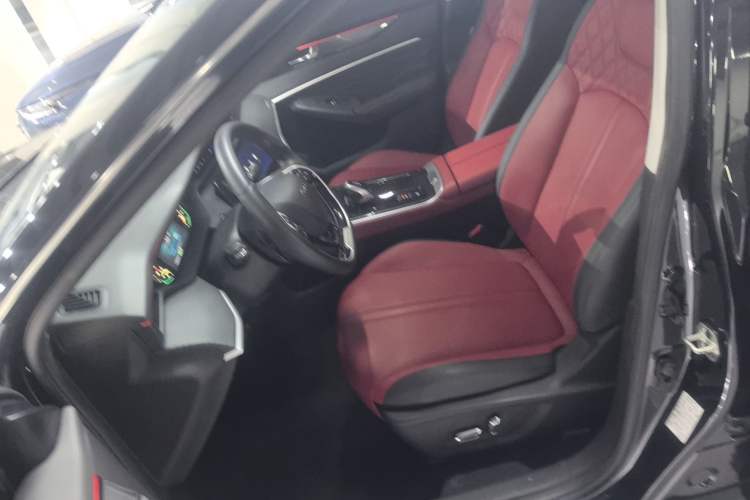 Used Dongfeng Aeolus Yixuan MAX 2021 1.5T Ultra-Stylish Trendsetter Edition Left Front Seat