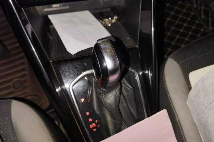 Used Jetta VS7 2020 1.4T Automatic Entry-Level Trim Gear Lever