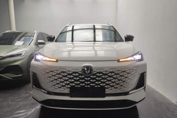 Used CHANGAN CS55PLUS PHEV 2025 Smart New Blue Whale 125km Ultra-Range Edition