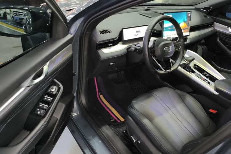Used Geely Auto Preface 2025 Dongfang Yao 1.5TD Fuyao Edition