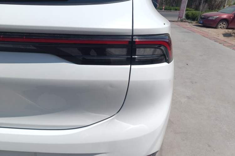 Used FORTHING T5 EVO 2021 1.5TD DCT Diamond Edition
