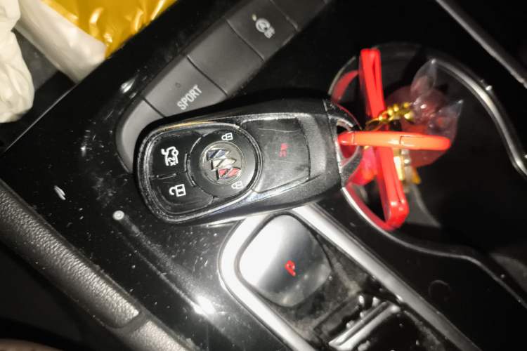 Used Buick Regal 2022 552T Smart Edition Vehicle Key