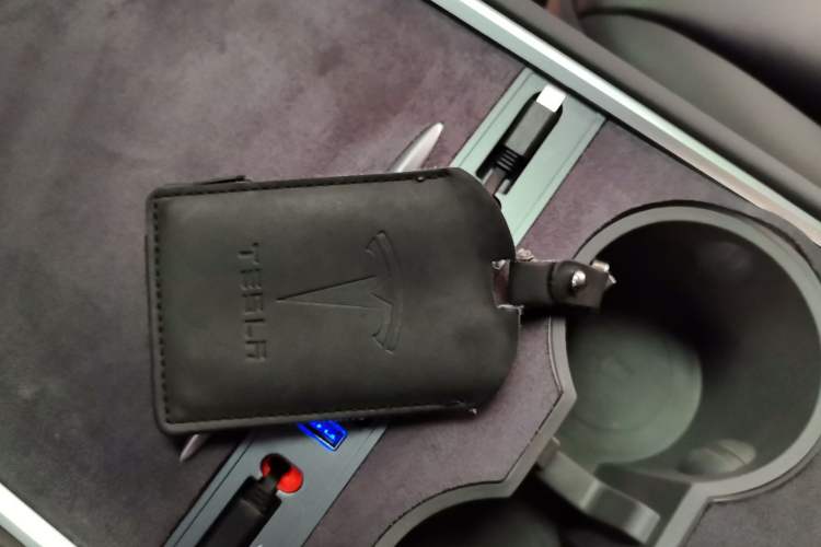 Used Tesla Model Y 2023 Rear-Wheel-Drive Version