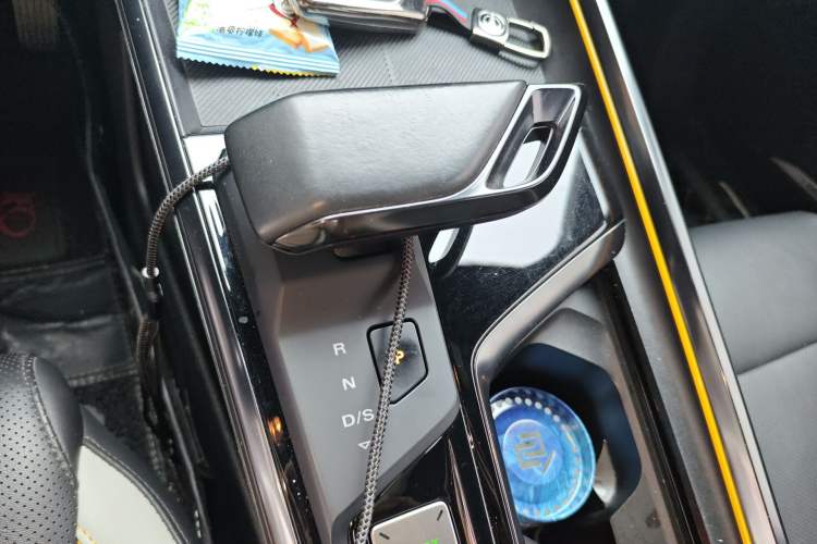 Used MG 5 Scorpio 2022 1.5T Trophy Sport Flagship Edition Gear Lever