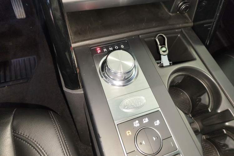 Used Land Rover Discovery 
