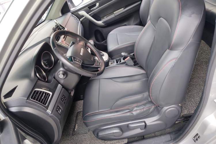 Used Haval M6 2018 Revised Version 1.5T DCT Two-Wheel Drive Elite Edition
