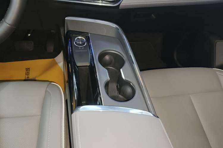 Used Buick E5 2025 Model 620KM Prestige Edition
