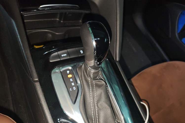 Used Buick Regal 2019 20T Elite Version China VI Standard
