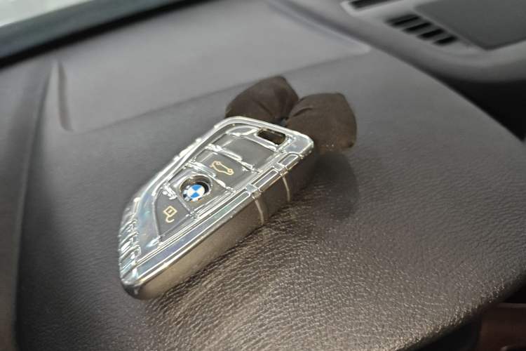 Used BMW X1 2022 sDrive25Li Leading Model Vehicle Key