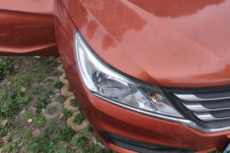 Used Baojun 310 2016 1.2L Manual Luxury Model Exterior 6