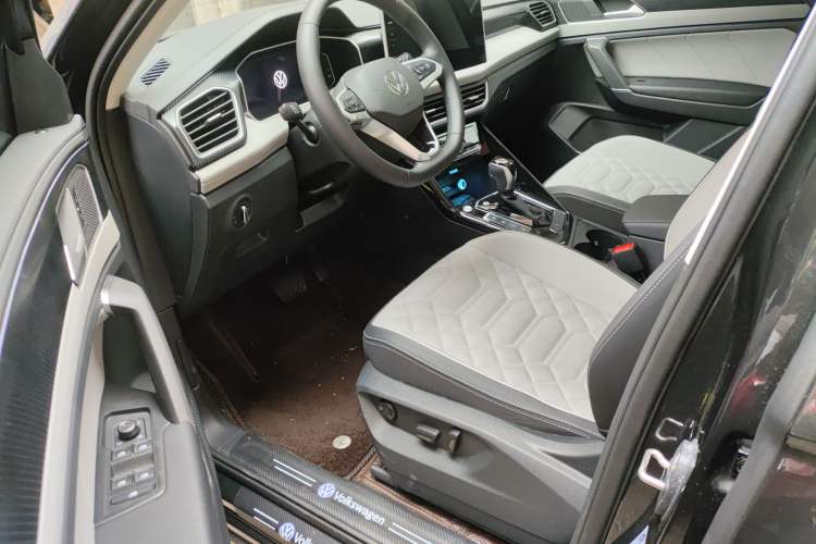 Used Volkswagen Tayron 2025 Zhongxiang Version 300TSI Driver Seat