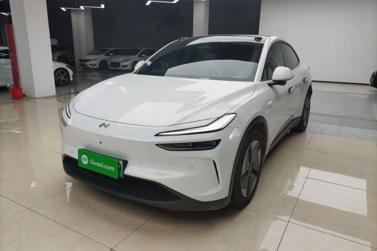 Used ONVO L60 2024 60 kWh Rear-Drive Version