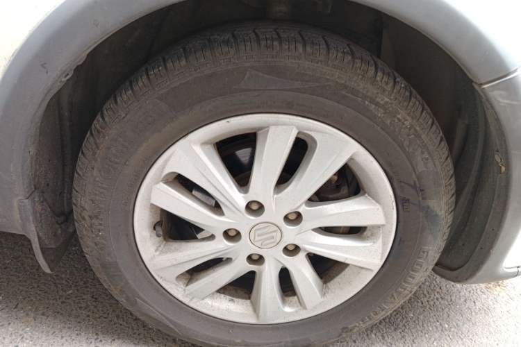 Used Suzuki SX4 2013 1.6L Manual CoolRide Model
