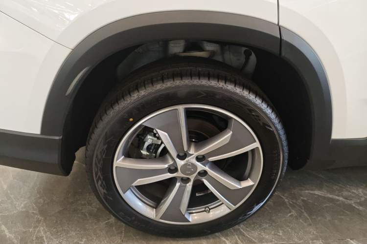 Used Geely Auto Haoyue L 2024 2.0T DCT Prestige Version
