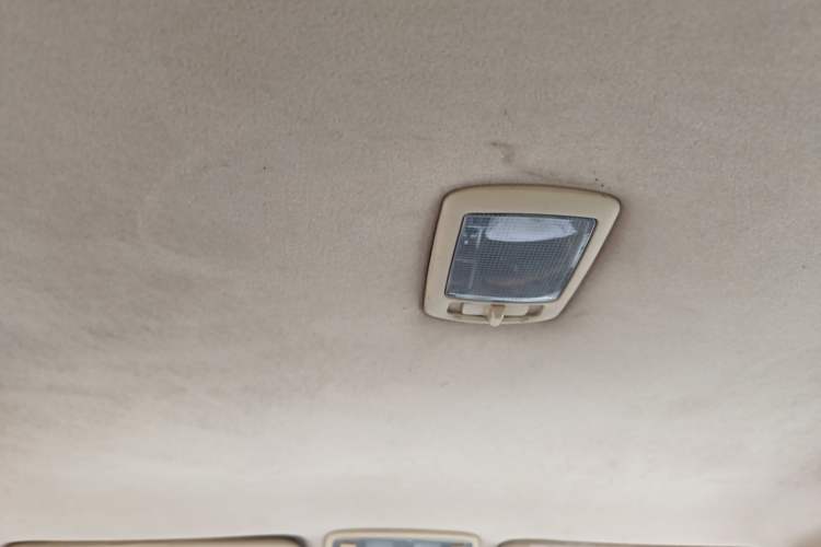 Used Hyundai Elantra 2011 1.6L Manual Comfort Version
