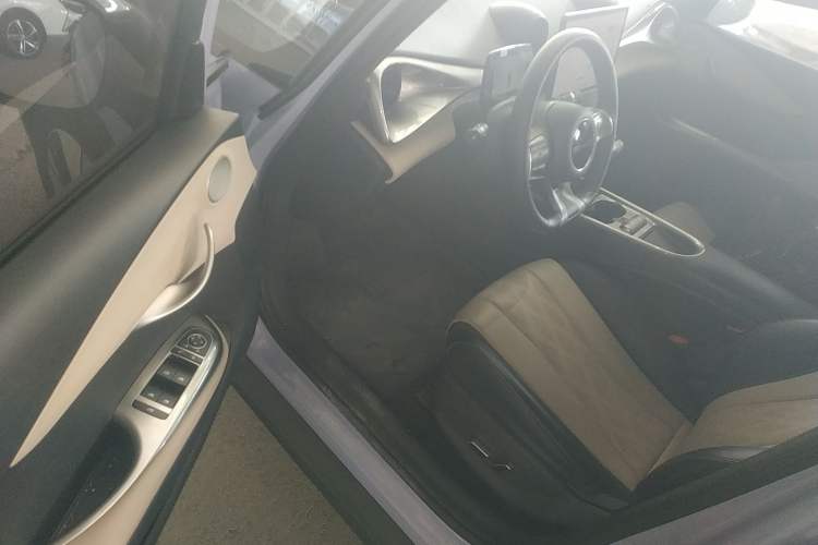 Used BYD Dolphin 2023 420 km Free Version
